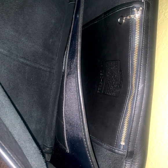 Vintage Leather Coach Messenger Bag Two Front Pockets - Picture 5 of 6